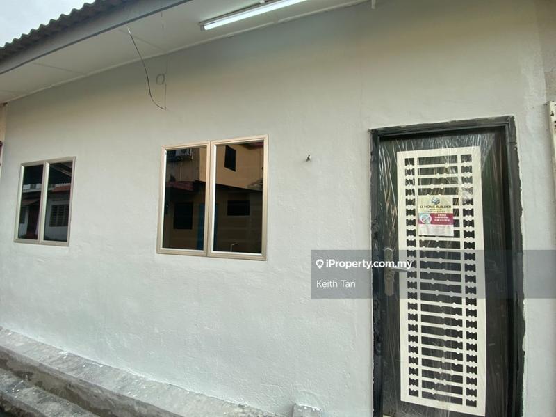 Rumah Berangkai 1 Tingkat untuk Dijual di Kampung Telok Mas, Telok Mas oleh Keith Tan - iProperty.com.my