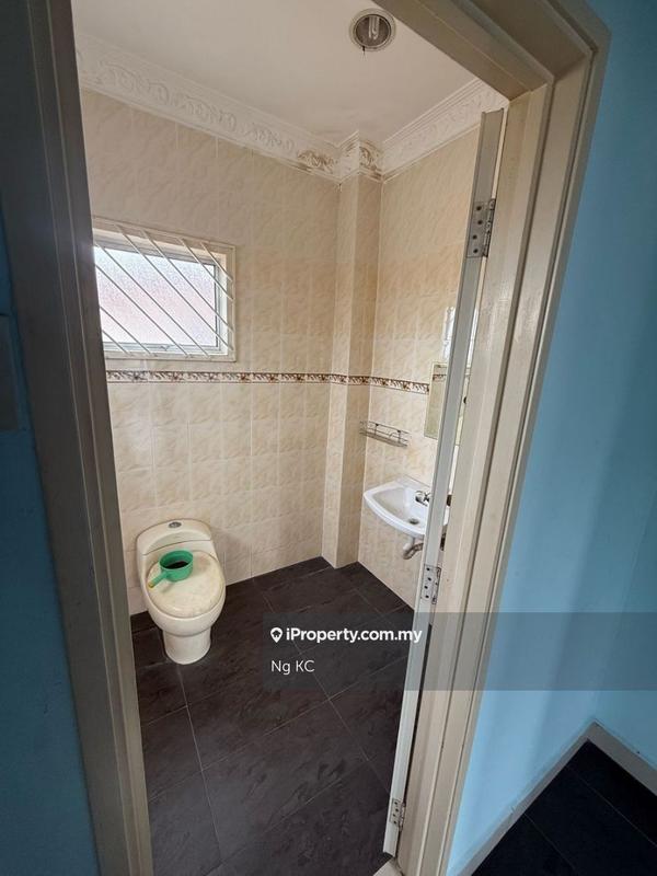 Bungalow House for Rent in Bandar Springhill, Port Dickson by Ng KC - iProperty.com.my