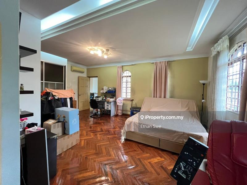 Bungalow House for Sale in Kota Damansara, Selangor by Ethan Swe - iProperty.com.my