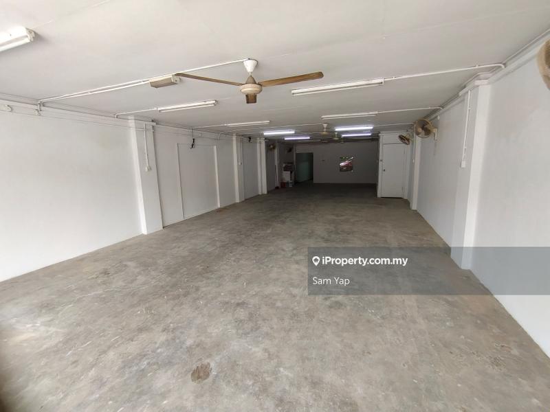 For Rent - 2 storey shop lot