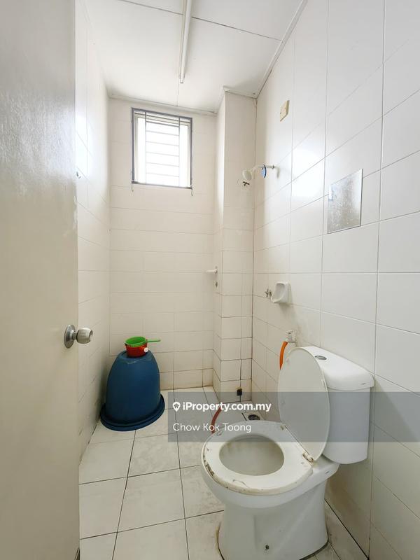 Rumah Teres 2.5-Tingkat untuk Dijual di Taman Tasik Prima, Puchong oleh Chow Kok Toong - iProperty.com.my