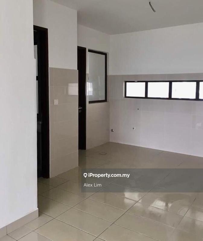 Rumah Berangkai 3 Tingkat untuk Dijual di 50 Residensi Cahaya SPK, Shah Alam oleh Alex Lim - iProperty.com.my