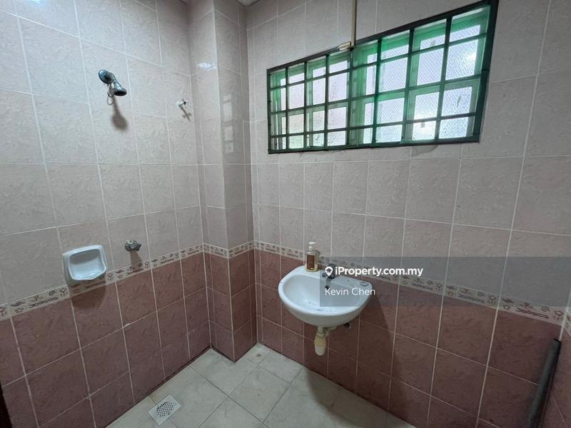 3-storey Terraced House for Sale in Taman Minang Ria, Cheras by Kevin Chen - iProperty.com.my
