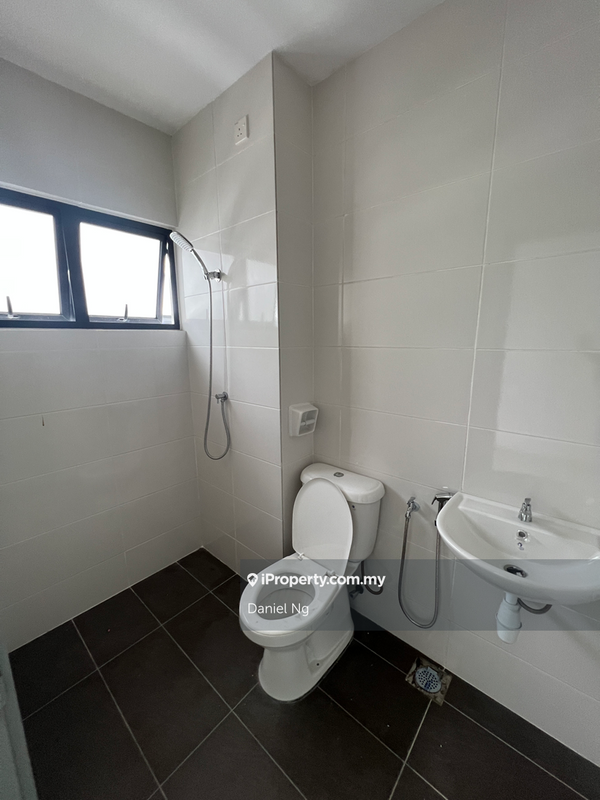 Rumah Bandar untuk Dijual di 28 Residence, Taman Orkid, Salak Tinggi, Sepang, S, Sepang oleh Daniel Ng - iProperty.com.my