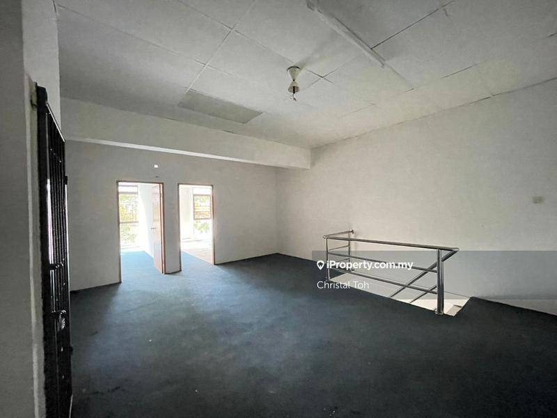 Shop / Office for Sale in Kuching, Sarawak by Christal Toh - iProperty.com.my