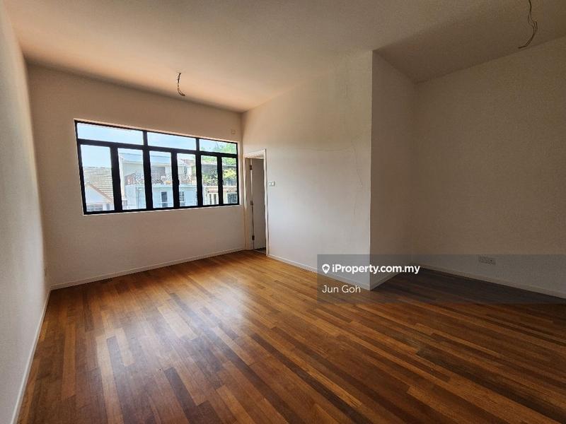 Rumah Berkembar untuk Dijual di Taman bukit permai, Cheras oleh Jun Goh - iProperty.com.my