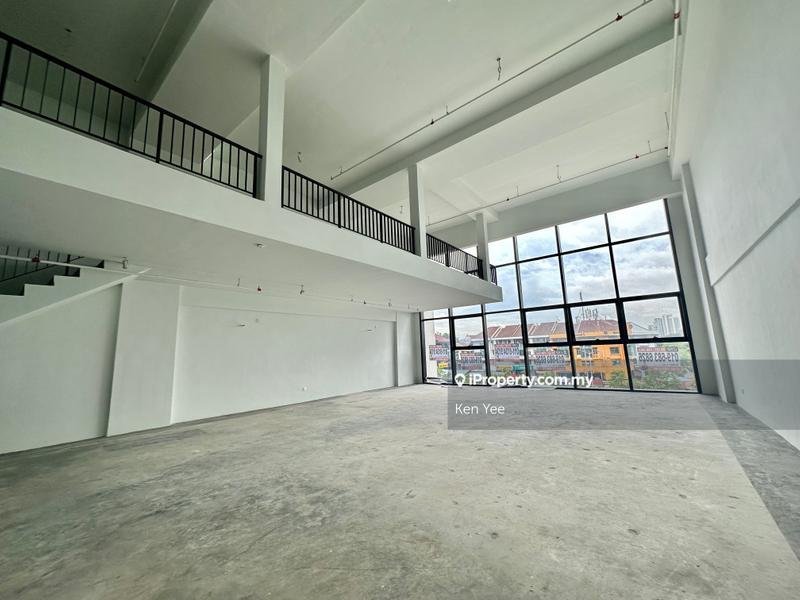 Warehouse for Sale in Kota Damansara, Petaling Jaya by Ken Yee - iProperty.com.my