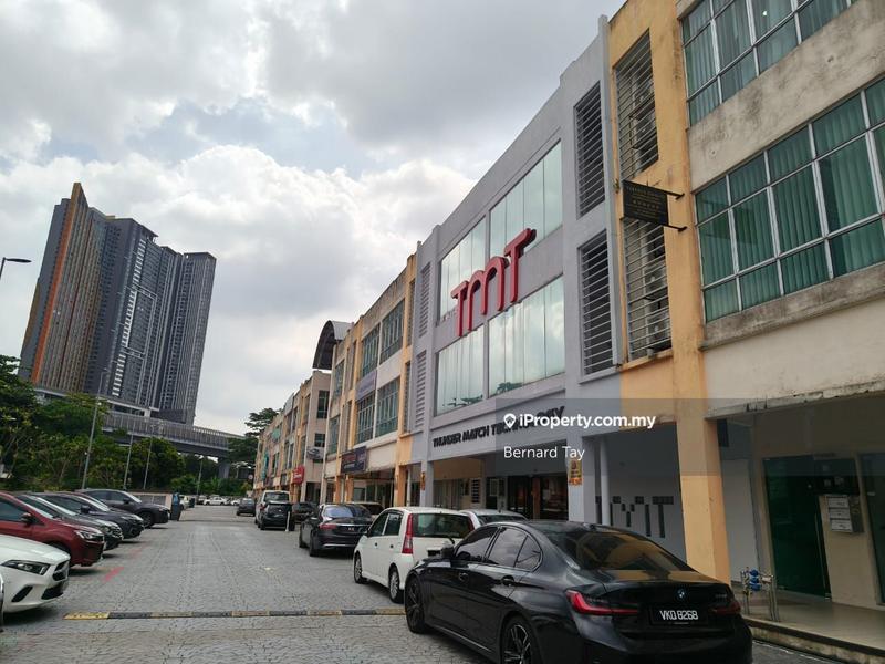 Shop / Office untuk Dijual di Taman Connaught, Cheras oleh Bernard Tay - iProperty.com.my