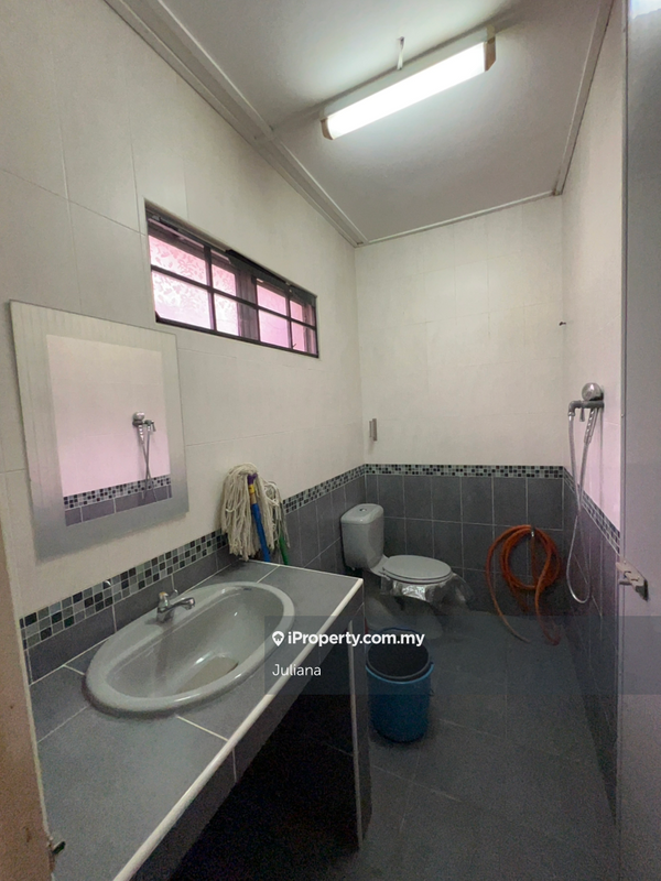 Rumah Berangkai 2 Tingkat untuk Dijual di Damansara Kim, Petaling Jaya oleh Juliana - iProperty.com.my