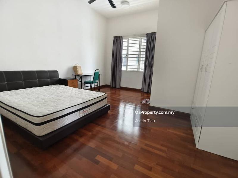 For Rent - 8 Petaling