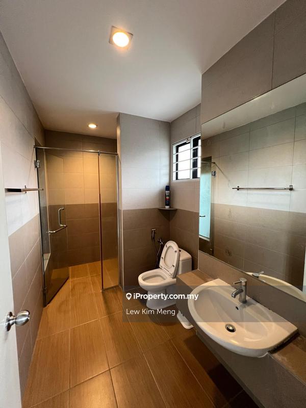 2.5-storey Terraced House for Sale in Sutera Damansara, Damansara Damai by Lew Kim Meng - iProperty.com.my