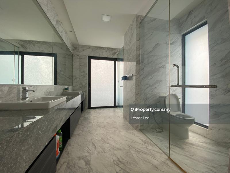 Bungalow House for Sale in Petaling Jaya, Selangor by Lester Lee - iProperty.com.my