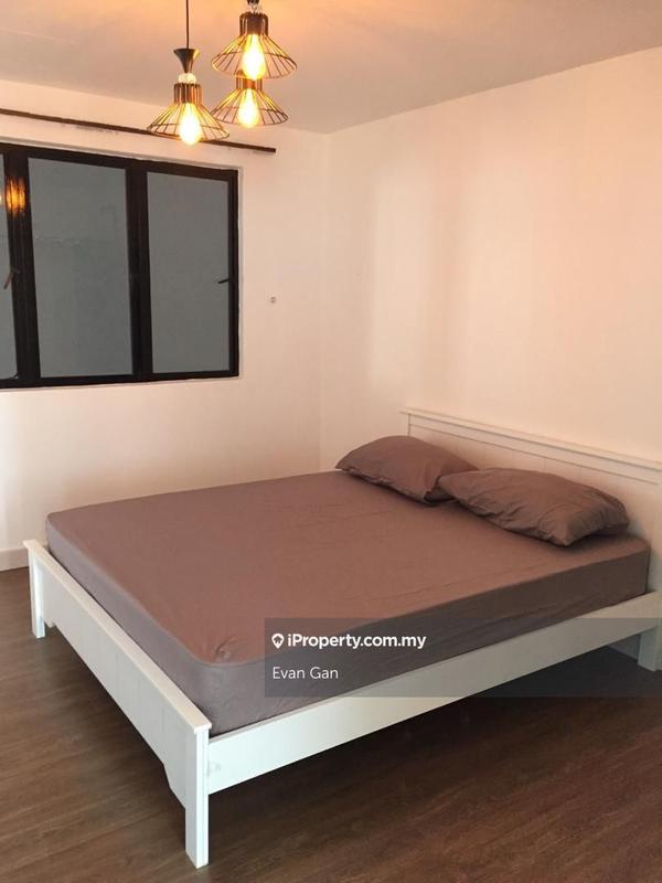Kondominium untuk Dijual di The Golden Coast oleh Evan Gan - iProperty.com.my