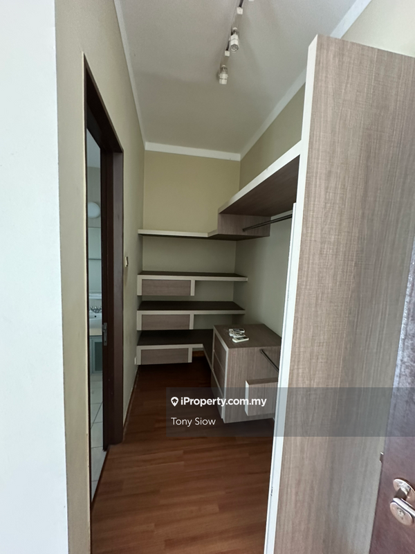2.5-storey Terraced House for Sale in USJ Heights, Subang Jaya by Tony Siow - iProperty.com.my