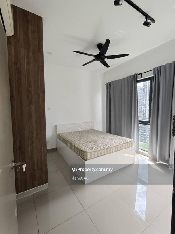Kediaman Servis untuk Dijual di SkyVille 8 @ Benteng 8 oleh Janet Au - iProperty.com.my