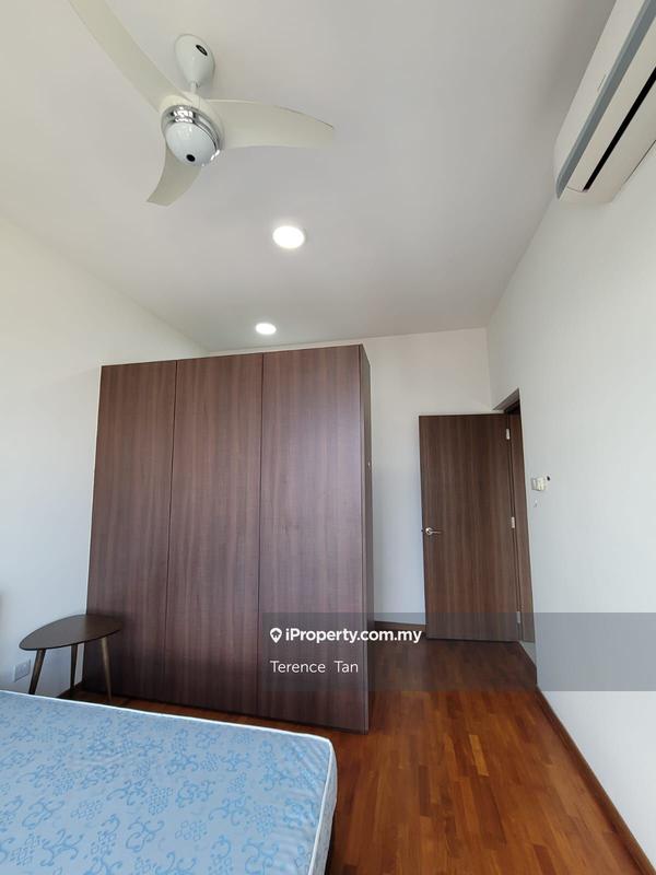 Service Residence for Sale in Crescent Bay Suites (Teluk Bayu) by Terence Tan - iProperty.com.my