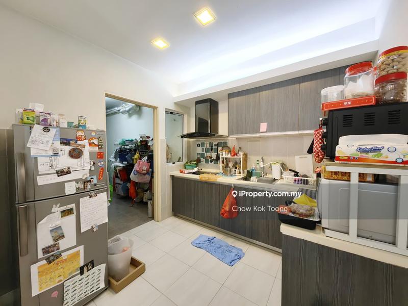 Kediaman Servis untuk Dijual di Koi Kinrara oleh Chow Kok Toong - iProperty.com.my