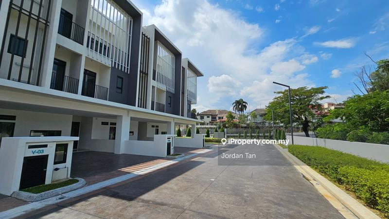 For Sale - Alstonia Garden Heights