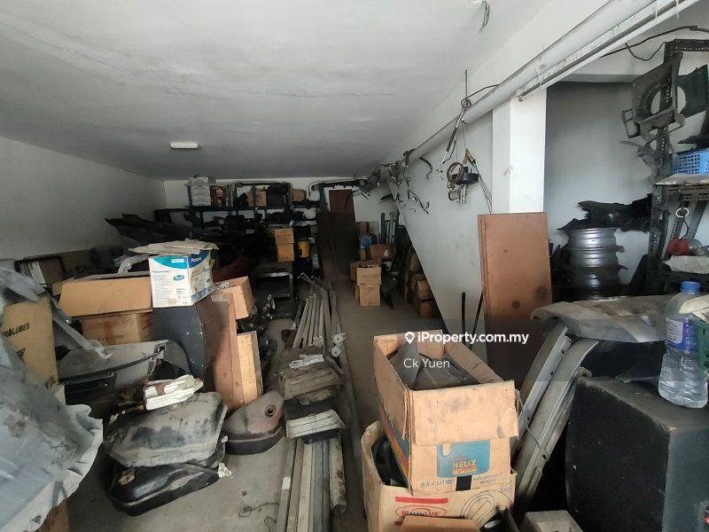 Terrace Factory for Sale in Kawasan Perindustrian Menglembu, Menglembu by Ck Yuen - iProperty.com.my