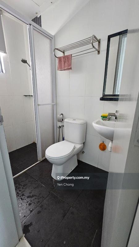 Residensi Servis untuk Dijual di D'Wharf Residence oleh Yen Chong - iProperty.com.my