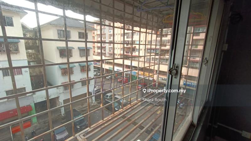 Apartment for Sale in Pangsapuri Putra Raya by Sharil Routh - iProperty.com.my