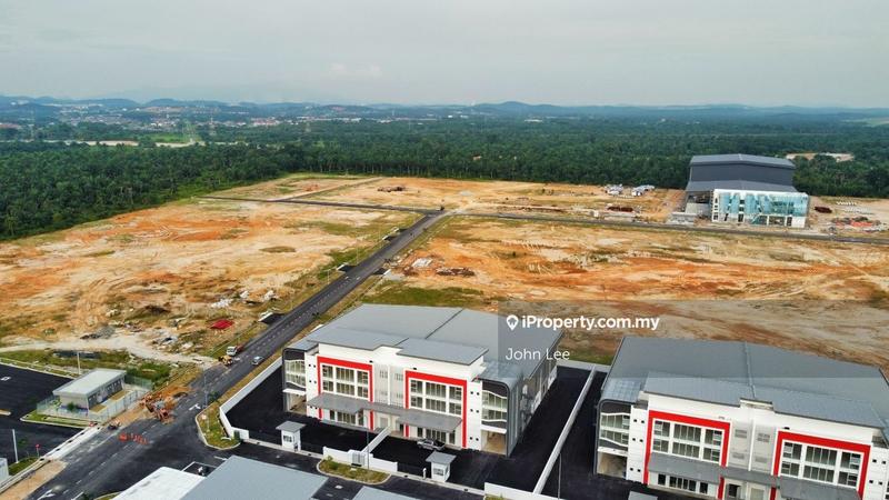 Tanah Perindustrian untuk Dijual di Suria Industrial Park, Sepang oleh John Lee - iProperty.com.my