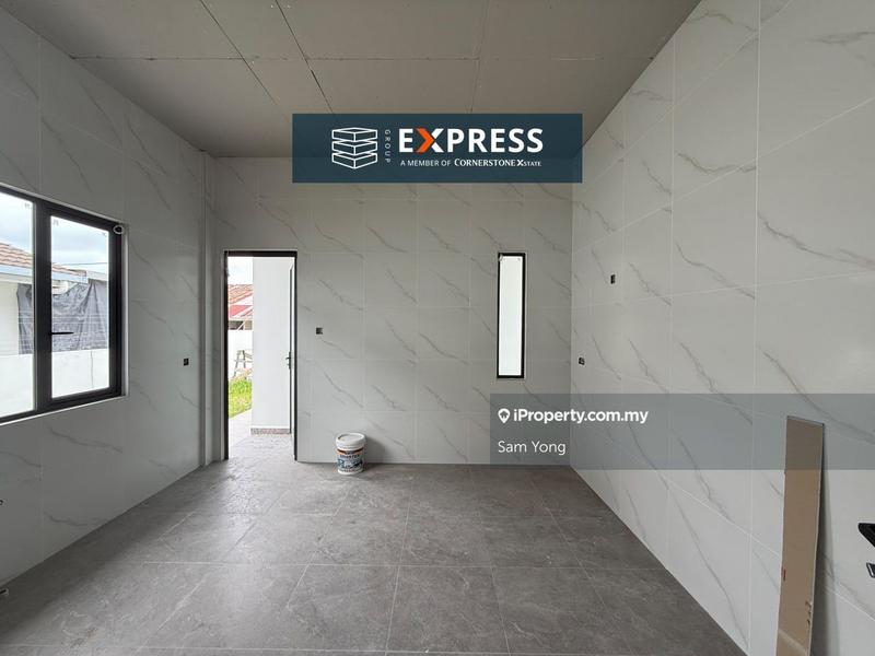 Bungalow House for Sale in Holiday Park, Miri by Sam Yong - iProperty.com.my