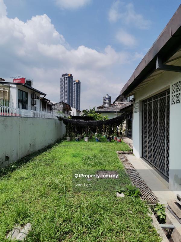 Banglo untuk Dijual di SS3, Petaling Jaya oleh Ivan Lee - iProperty.com.my