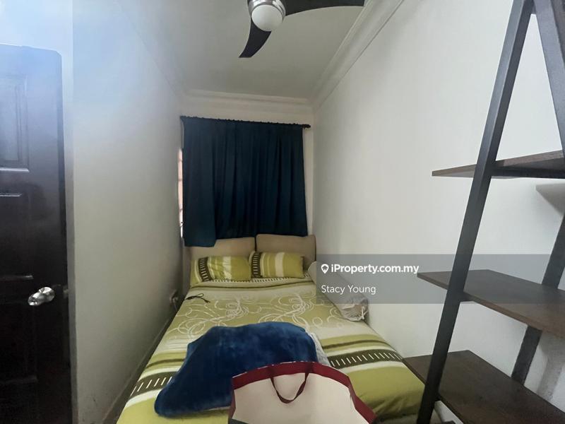 Rumah Berkembar untuk Dijual di Damai Kasih, Cheras oleh Stacy Young - iProperty.com.my