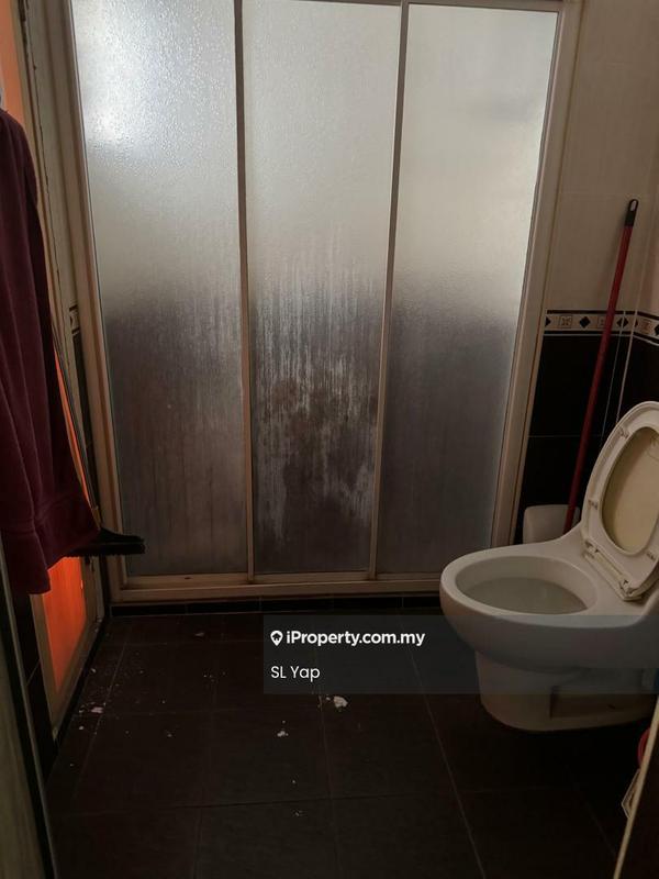 Kondominium untuk Dijual di Amadesa Resort Condominium oleh SL Yap - Bathroom - iProperty.com.my