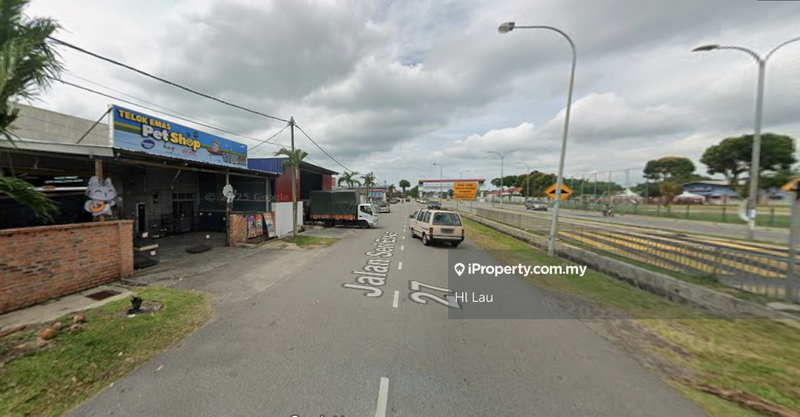 For Rent - Single Storey Semi D Factory 4000sf Facing Main Road @ Telok Mas Melaka