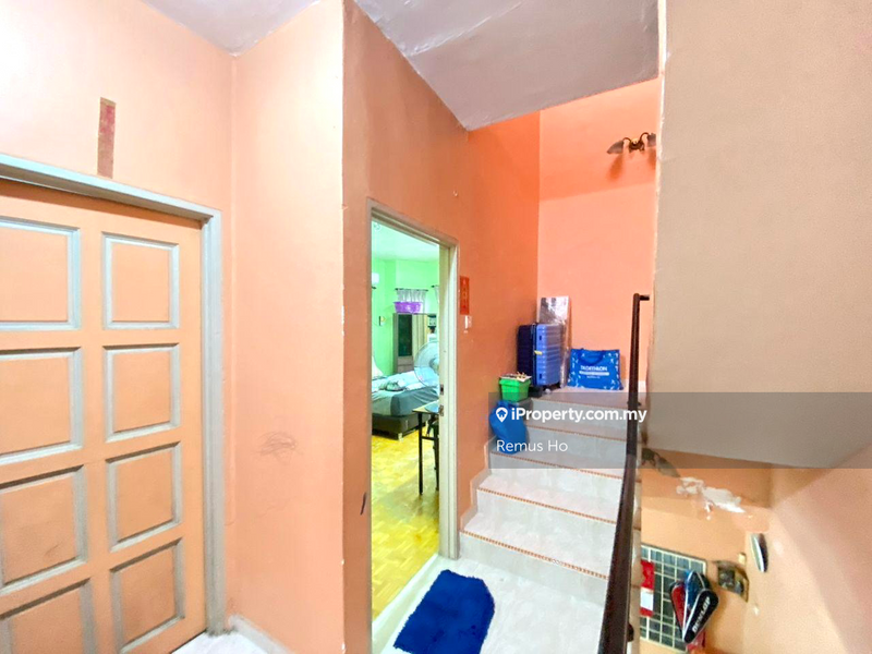 Rumah Teres untuk Dijual di Batu 9, Cheras oleh Remus Ho - iProperty.com.my