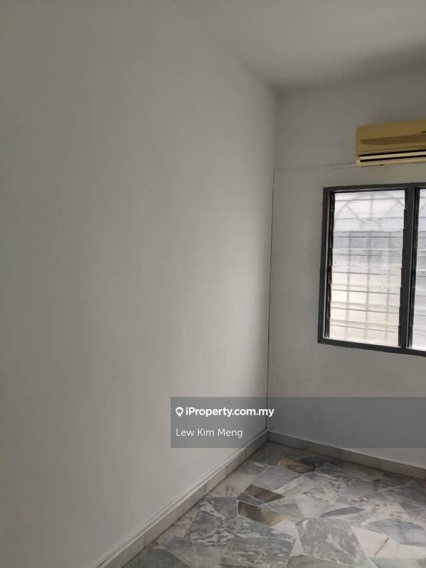 Rumah Bandar untuk Dijual di Taman Lembah Maju, Pandan Indah oleh Lew Kim Meng - iProperty.com.my