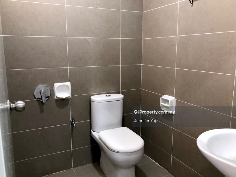 Townhouse for Sale in Sutera Damansara, Damansara Damai by Jennifer Yap - iProperty.com.my