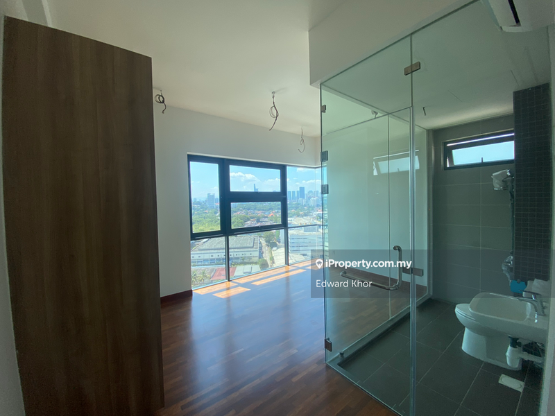 Residensi Servis untuk Dijual di Pacific Star oleh Edward Khor - iProperty.com.my
