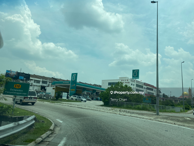 Shop for Sale in Taman Taming Jaya, Balakong by Terry Chan - iProperty.com.my