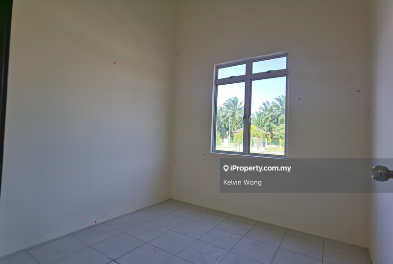 Rumah Berangkai 1 Tingkat untuk Dijual di Kampung Jenjarom, Jenjarom oleh Kelvin Wong - iProperty.com.my