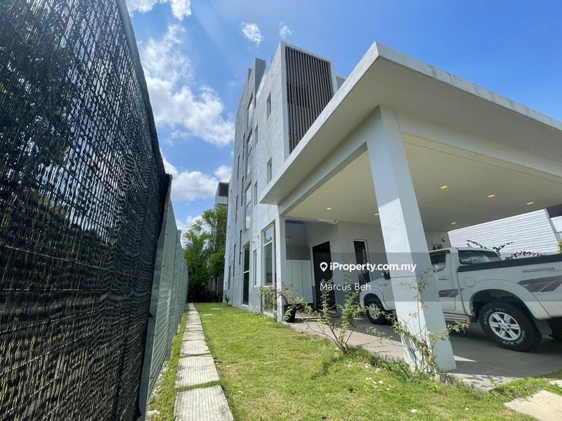 Bungalow House for Sale in Lakefront Villa, Cyberjaya by Marcus Beh - iProperty.com.my