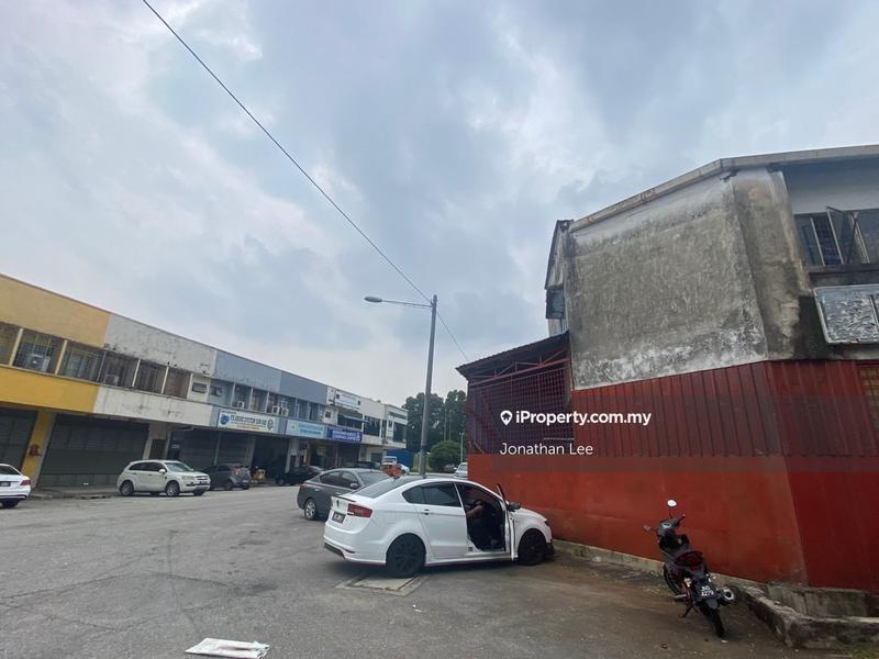 Kilang Teres untuk Dijual di Taman Perindustrian Puchong Utama, Puchong oleh Jonathan Lee - iProperty.com.my