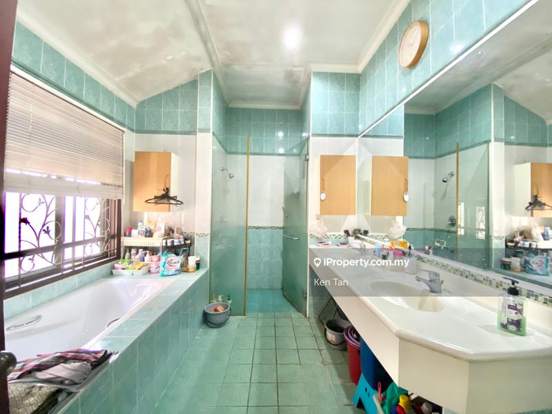 Bungalow House for Sale in Mutiara Damansara, Petaling Jaya by Ken Tan - iProperty.com.my