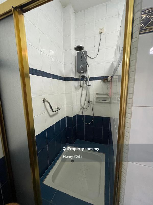 Rumah Berkembar untuk Dijual di Taman Lucky, Bangsar oleh Henry Chia - iProperty.com.my