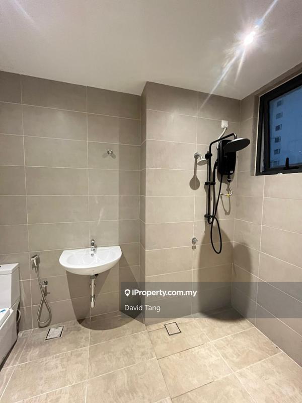 Rumah Berkembar untuk Dijual di Desa Hill Villas, Desa Petaling oleh David Tang - iProperty.com.my