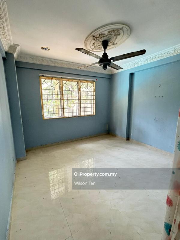 For Sale - Danau Idaman