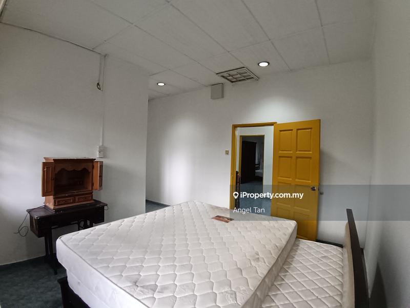 Rumah Berangkai 2 Tingkat untuk Dijual di BANDAR PUCHONG JAYA, Puchong oleh Angel Tan - iProperty.com.my