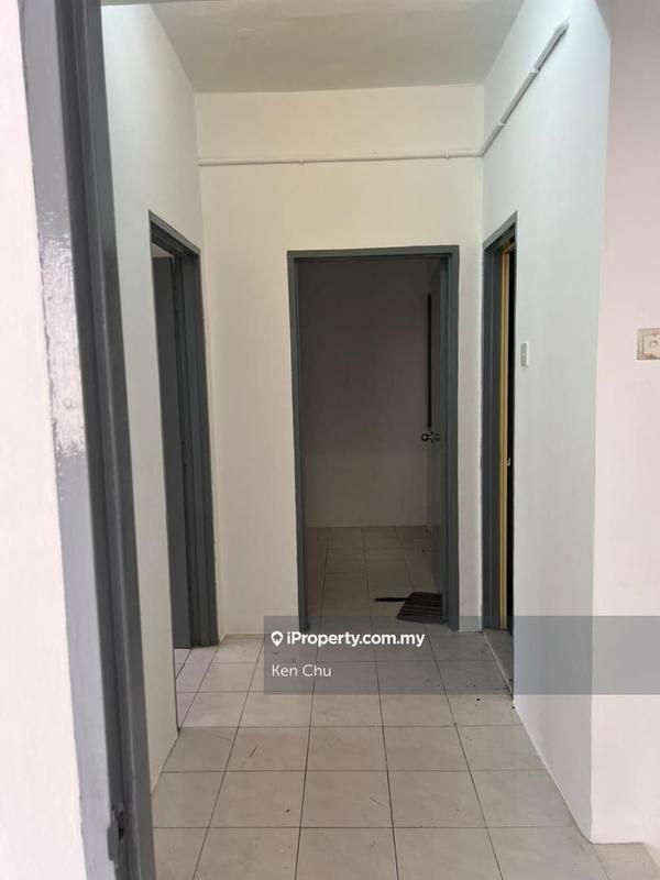Townhouse for Sale in Taman Sinaran, Balakong by Ken Chu - iProperty.com.my