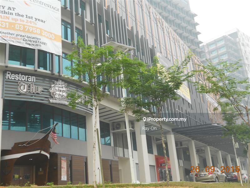 Service Residence for Sale in Centrestage Designer Suite by Ray Oh - iProperty.com.my