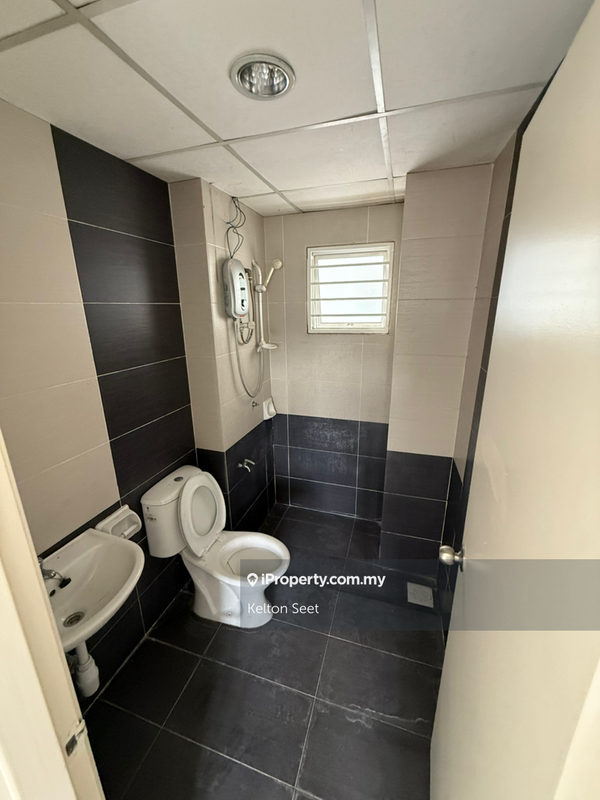 Apartment for Sale in Tiara Hatamas Apartment by Kelton Seet - iProperty.com.my