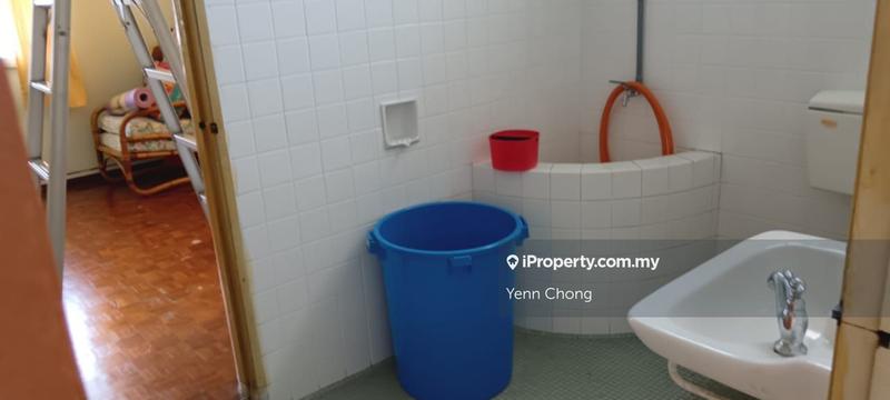 Rumah Berkembar untuk Dijual di Taman Yarl, Jalan Klang Lama (Old Klang Road) oleh Yenn Chong - iProperty.com.my