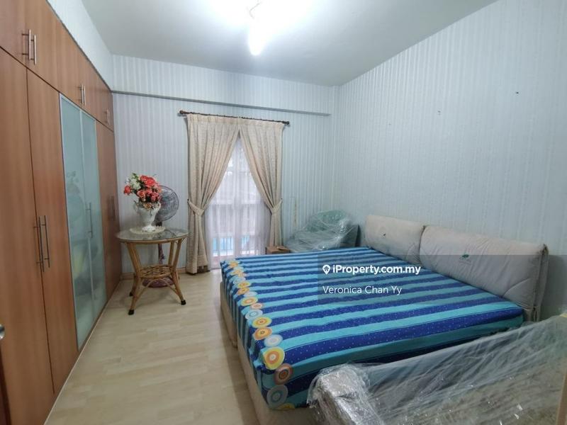 Condominium for Sale in Andalucia by Veronica Chan Yy - iProperty.com.my