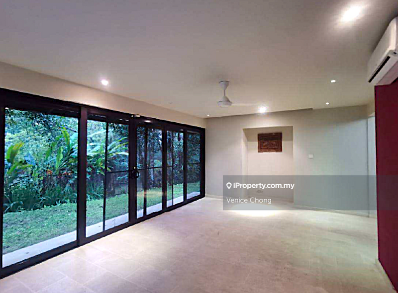 Bungalow House untuk Dijual di Bukit Gita Bayu, Seri Kembangan oleh Venice Chong - iProperty.com.my